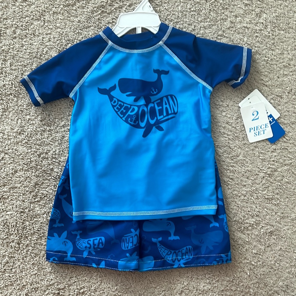 NWT boys swim set 3T